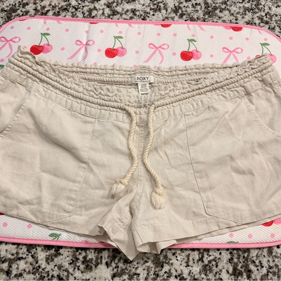 Roxy Pants - Roxy Women's High Waist Cream Shorts